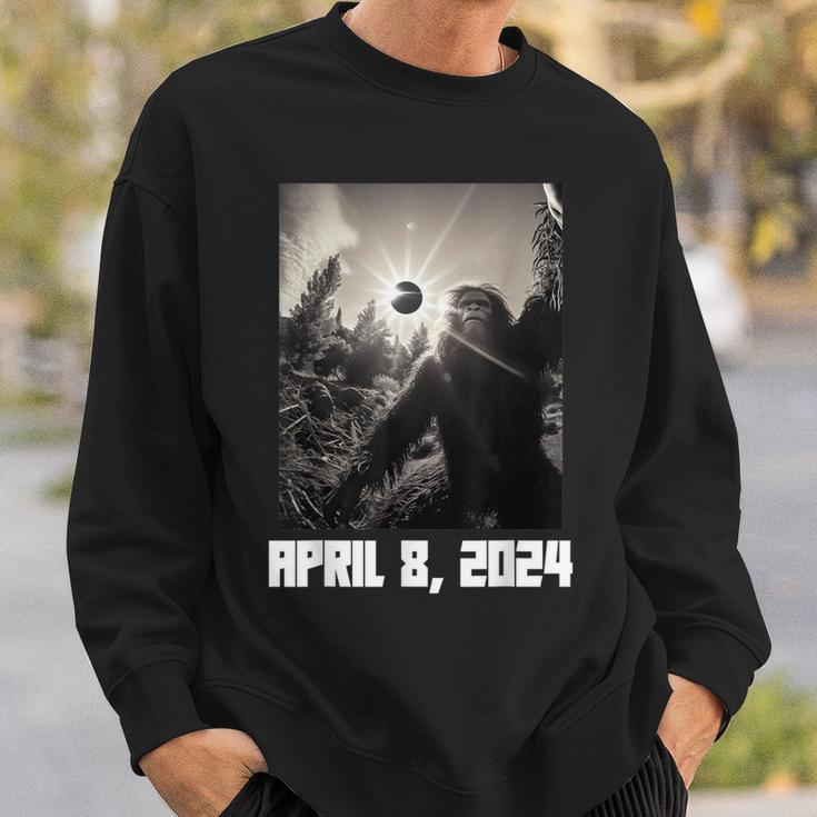 Bigfoot Sasquatch Total Solar Eclipse 2024 Sweatshirt Gifts for Him