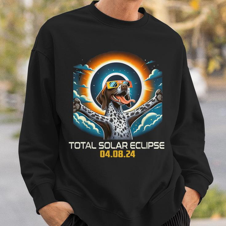 German Shorthaired Pointer Dog Selfie Solar Eclipse Sweatshirt Gifts for Him