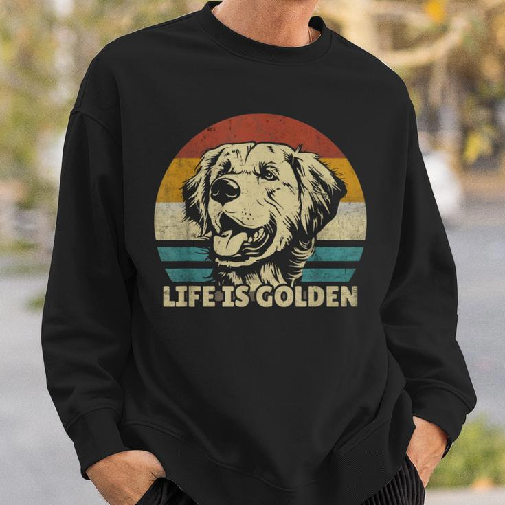 Golden Retriever Dog Life Is Golden Retro Vintage Sweatshirt Geschenke für Ihn