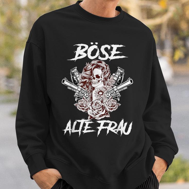 Gothic Sweatshirt Schwarzes Böse Alte Frau Motiv mit Rosen und Schwertern Geschenke für Ihn