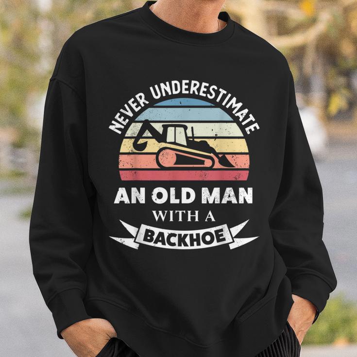 Herren Old Man With A Backhoe Lustiger Bagger Geschenk Papa Sweatshirt Geschenke für Ihn