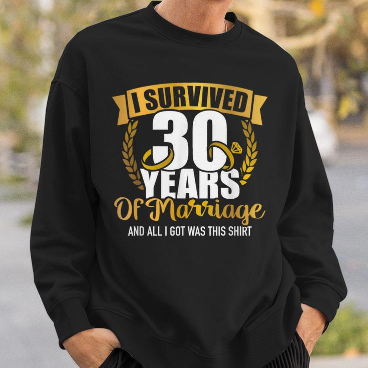 Ich Überlebte 30 Jahre Marriage Zum 30Th Wedding Anniversary Sweatshirt Geschenke für Ihn