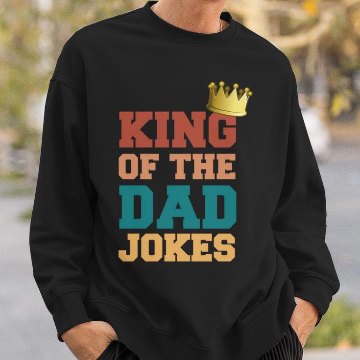 König Desaters Witze Papa Wortspiele Krone Happy Sweatshirt Geschenke für Ihn