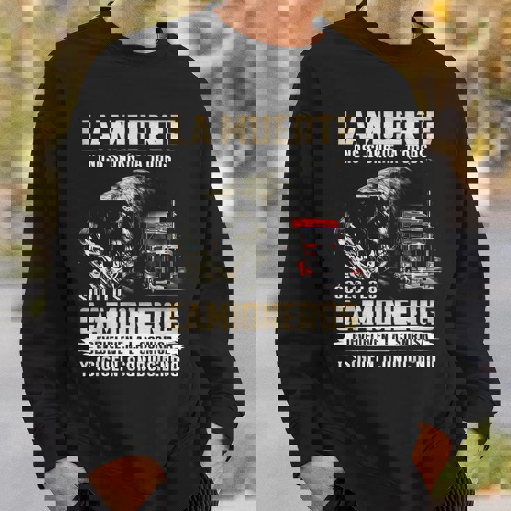 La Muerte Nos Sonríe A Todos Solo Los Camioneros Devuelven Camisa de entrenamiento Regalos para él