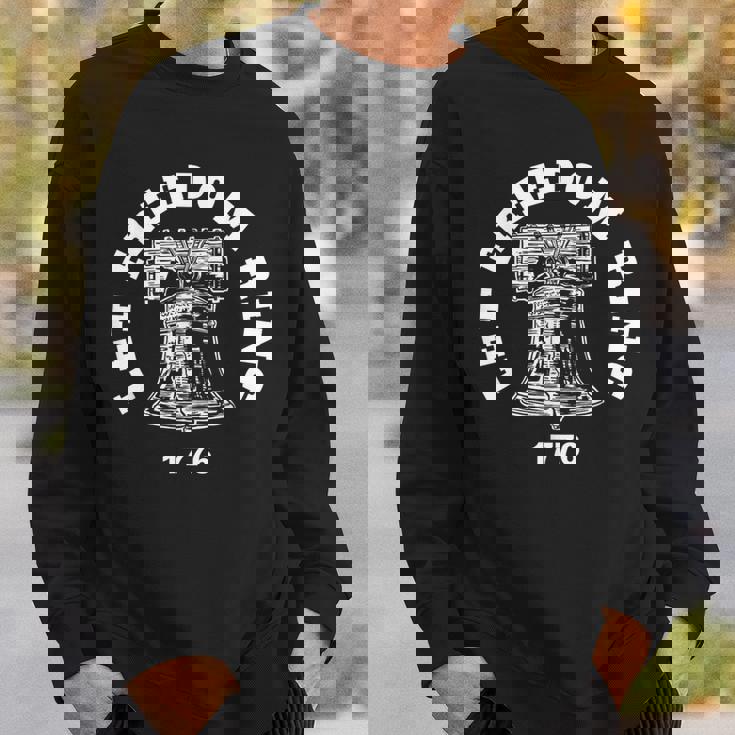 Freedom Don't Stop Fighting Sweatshirt - Baumwollmix Mit Statement Aufdruck