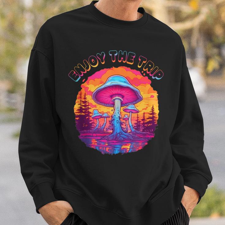 Magic Mushrooms Psychedelic Retro Trip On Shrooms Fungi Men Sweatshirt Gifts for Him