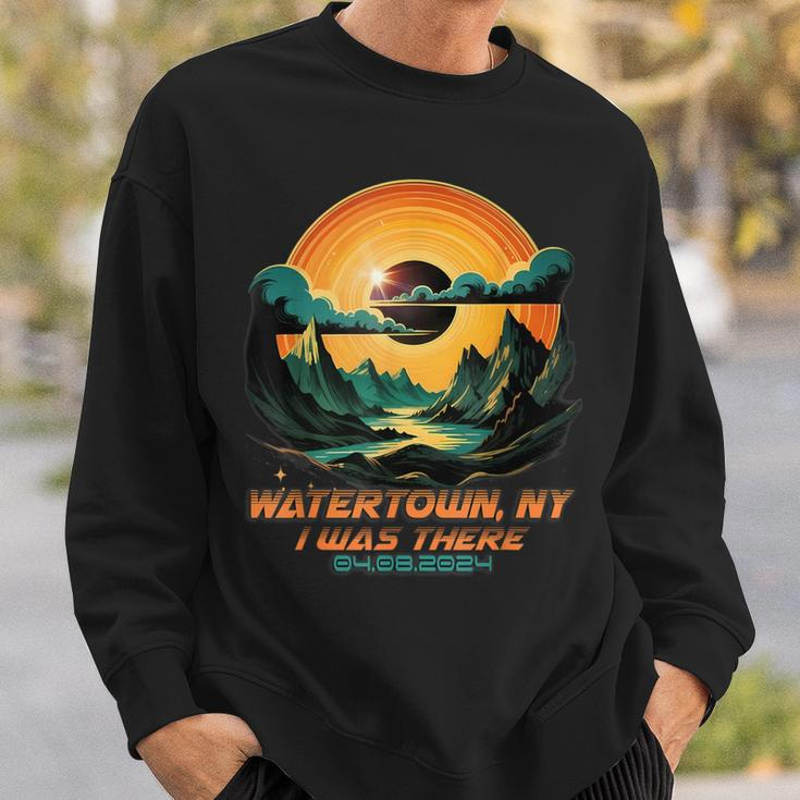 Mountain Total Solar Eclipse Watertown New York Ny Sweatshirt Gifts for Him