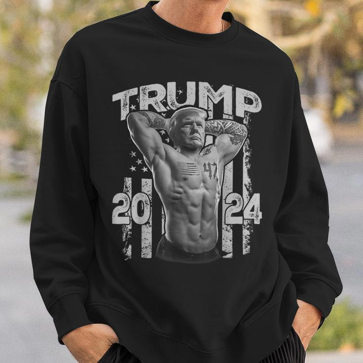 Muscle Trump President Bodybuilding American Flag Trump 2024 Sweatshirt Gifts for Him