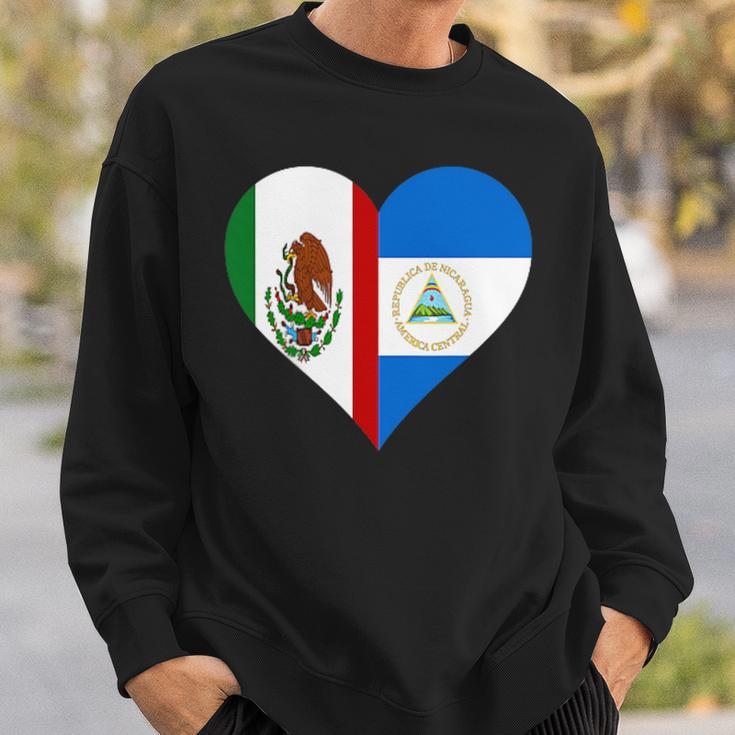 Nicaraguan Mexican Heart Flag Nicaragua Mexico Sweatshirt Gifts for Him