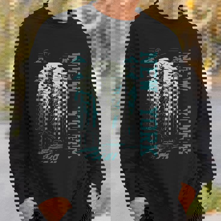 Nyc New York City Skylines Statue Of Liberty Sweatshirt Gifts for Him