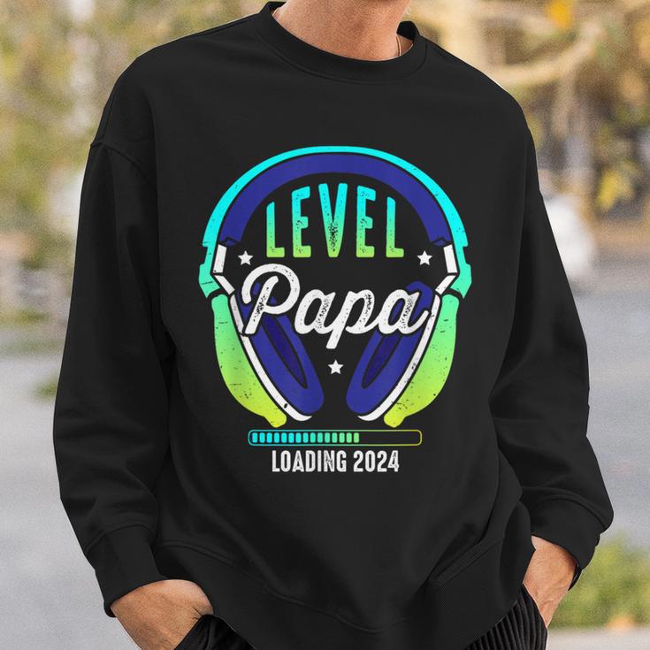 Papa Level Loading Schwangerschafterkünden Baby Party 2024 Sweatshirt Geschenke für Ihn