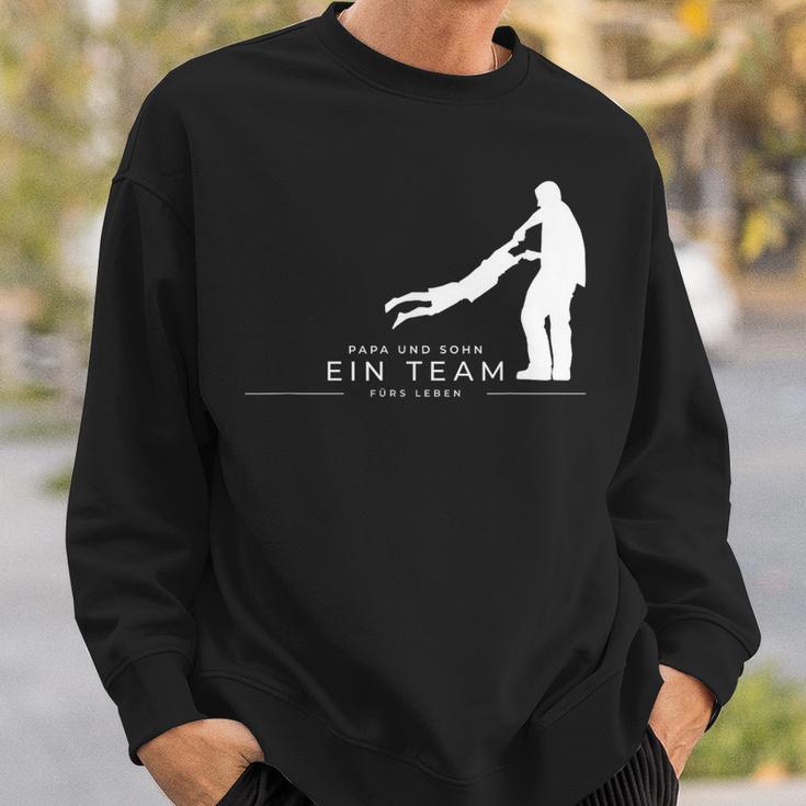 Papa Und Sohn Ein Team Für Leben Partner Look Father Son Sweatshirt Geschenke für Ihn