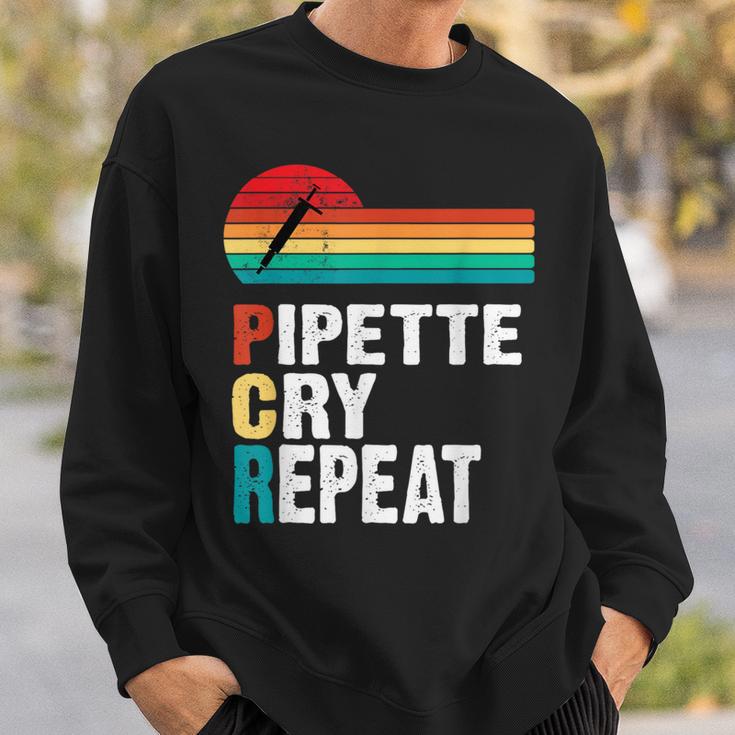 Pipette Cry Repeat Pcr Retro Vintage Dna Lab Scientist Sweatshirt Gifts for Him