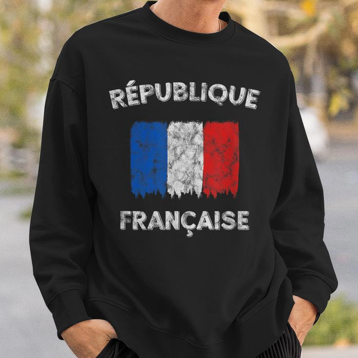 Republique Francaise Vintage French Flag Sweatshirt Gifts for Him