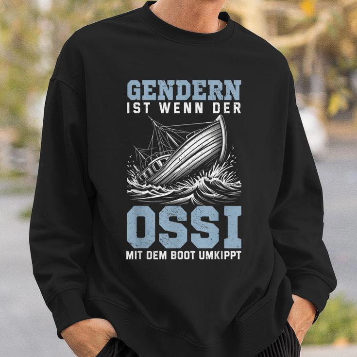 Sachse Gendern Ist Wenn Der Ossi Mit Dem Boot Umkippt Black Sweatshirt Geschenke für Ihn