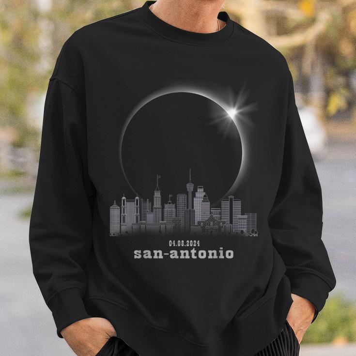 San Antonio Tx Skyline Silhouette Total Solar Eclipse 2024 Sweatshirt Gifts for Him