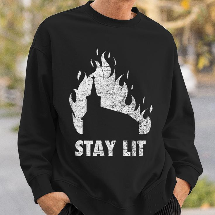 Stay Lit Burning Church Witchcraft Okult Grunge Satanic Sweatshirt Geschenke für Ihn