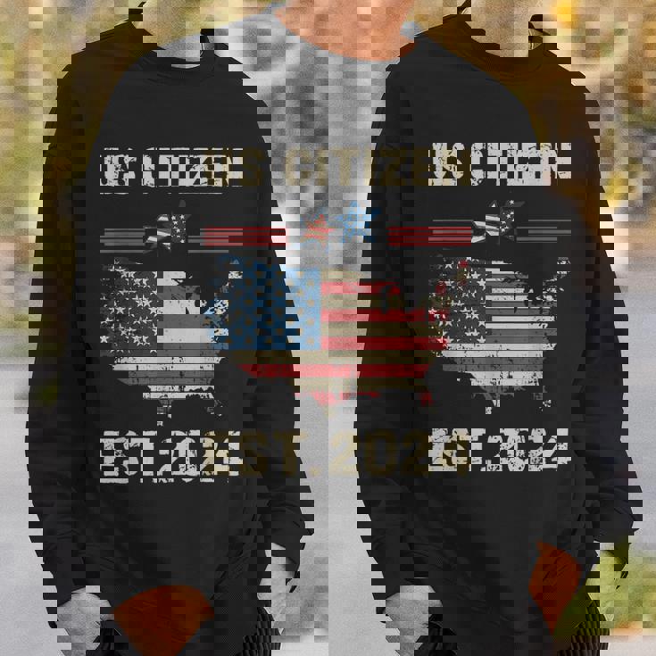 Us Citizen Est 2024 Immigrant New American Citizenship Party Sweatshirt Gifts for Him