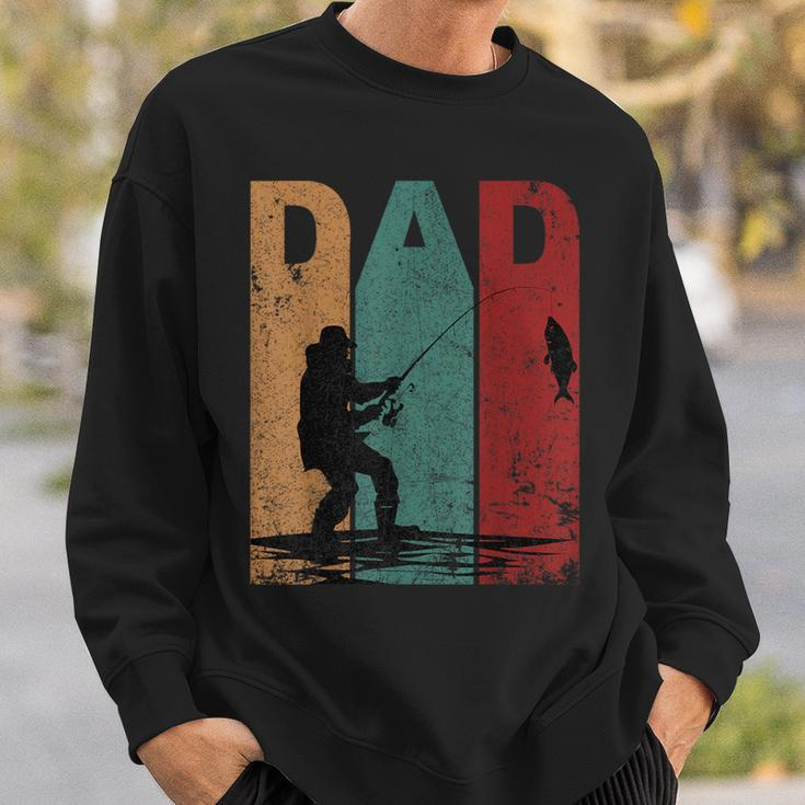 Vintage Fishing Dad Silhouette Father's Day Retro Sweatshirt Gifts for Him