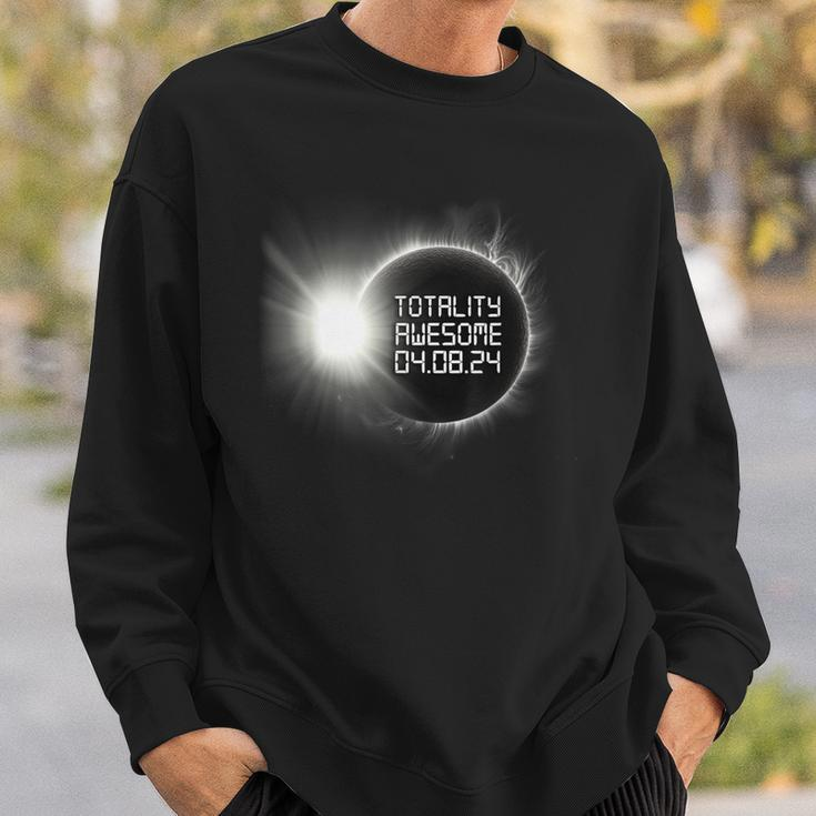 Vintage Retro Total Solar Eclipse 2024 Totality Awesome Sweatshirt Gifts for Him