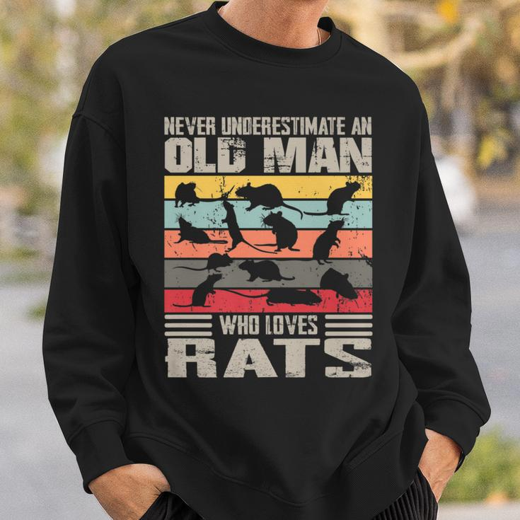 Vintage Never Underestimate An Old Man Who Loves Rats Cute Sweatshirt Gifts for Him