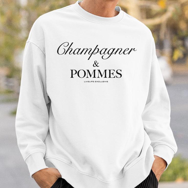 Champagner & Pommes X Livelife Liebe Champagne Frites Love Sweatshirt Geschenke für Ihn