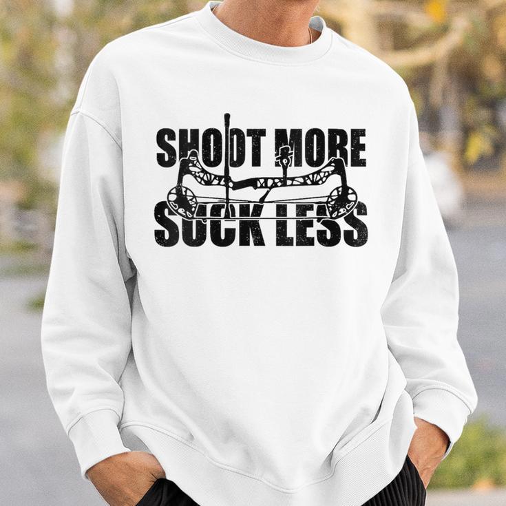 Damen Shoot More Suck Less Lustige Jagdliebhaber Hunter Papa Ehemann Mit-Ausschnitt Sweatshirt Geschenke für Ihn