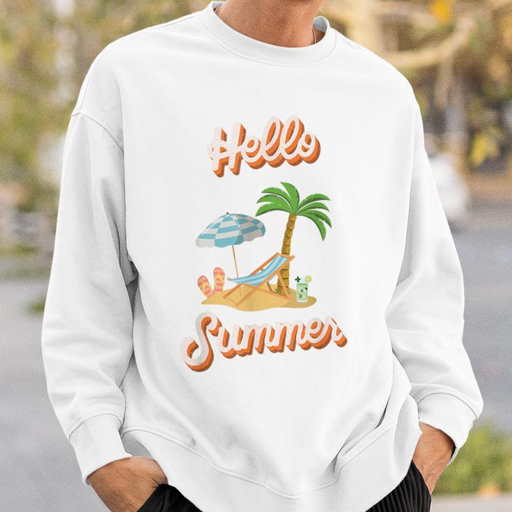 Hello Summer – Mit Sand Meer Sonnenschirm Und Palmenstimmung Sweatshirt Geschenke für Ihn