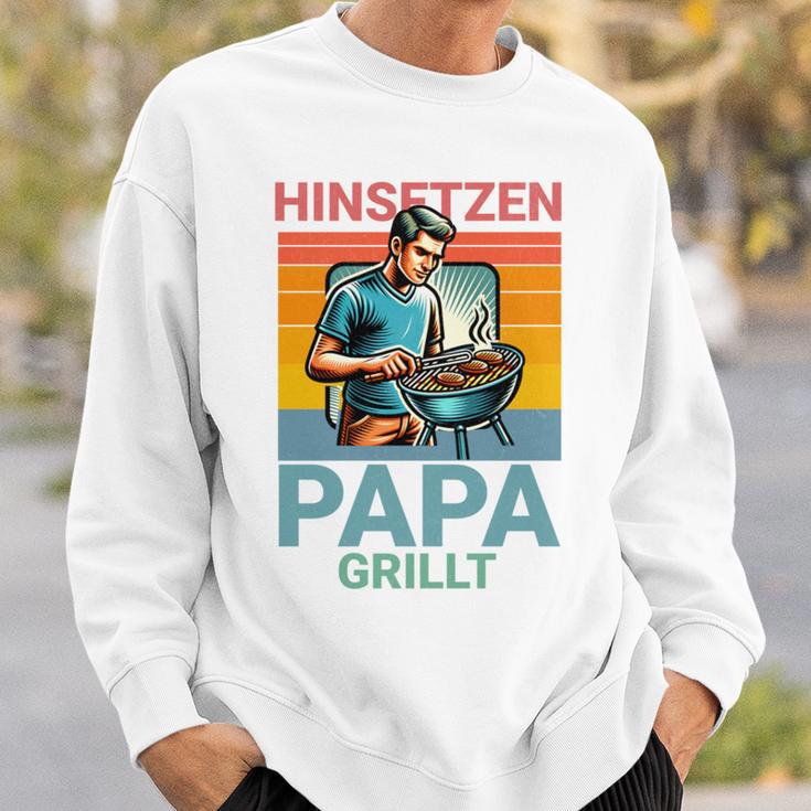 Hinsetzen Papa Grillt Bbq Spruch Sweatshirt Geschenke für Ihn