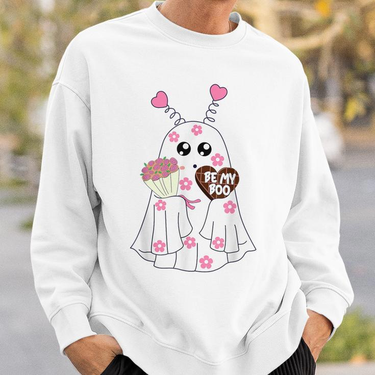 Retro Be My Boo Cute Ghost With Balloon Valentines Day Sweatshirt Gifts for Him