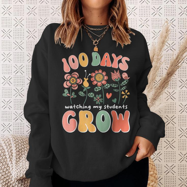 100 Day Watching My Students Grow 100 Days Of School Teacher Sweatshirt Gifts for Her