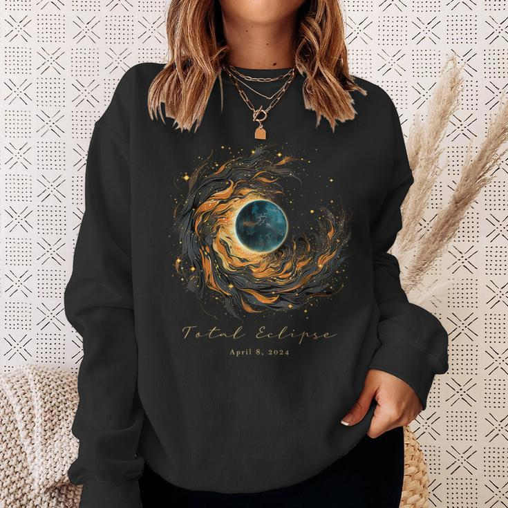 2024 Total Solar Eclipse Chaser Fan Watching April 8 Sweatshirt Gifts for Her