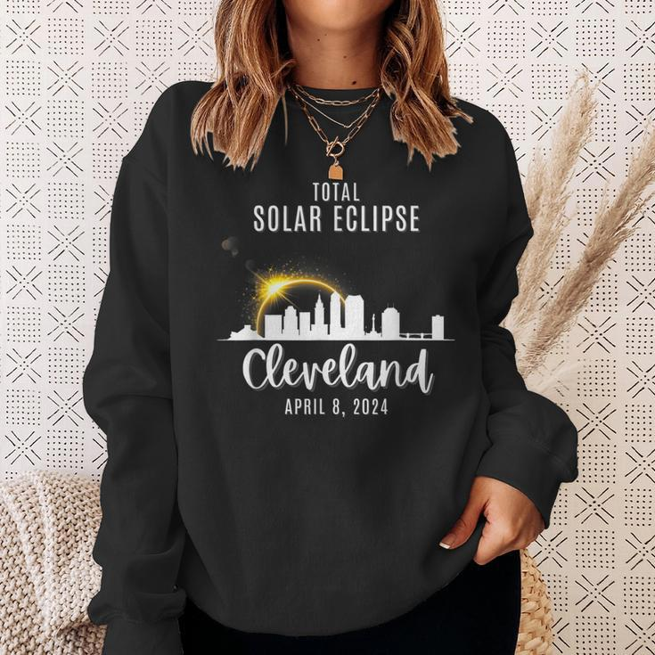 2024 Total Solar Skyline Eclipse In Cleveland Ohio April 8 Sweatshirt Gifts for Her