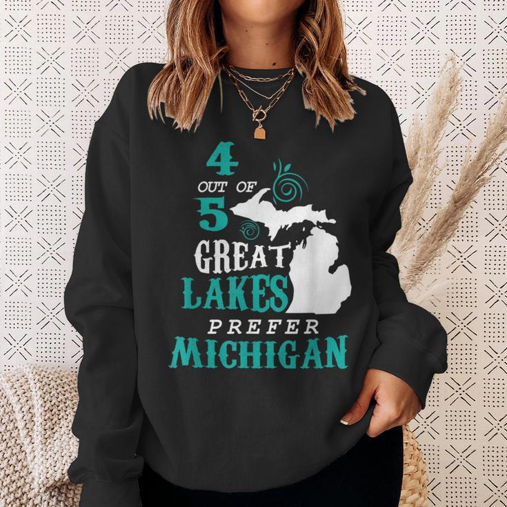 4 Out Of 5 Great Lakes Michigan Michigander Detroit Sweatshirt Gifts for Her