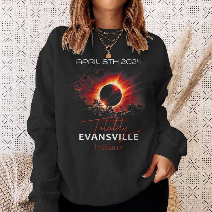 40824 Total Solar Eclipse 2024 Evansville Indiana Sweatshirt Gifts for Her