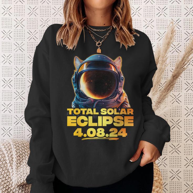 America Totality 40824 Corgi Total Solar Eclipse Dog 2024 Sweatshirt Gifts for Her