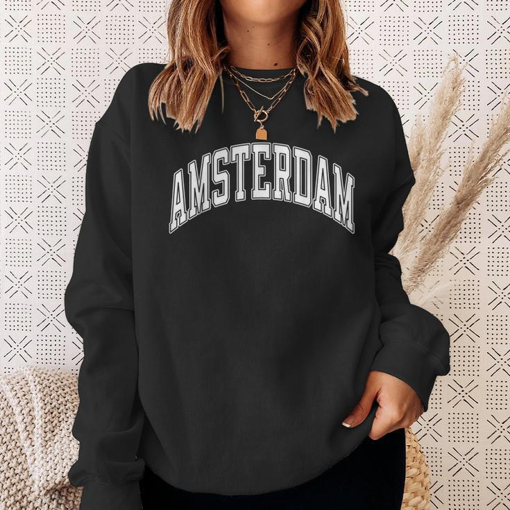 Amsterdam Netherlands Varsity Style Text Sweatshirt Geschenke für Sie