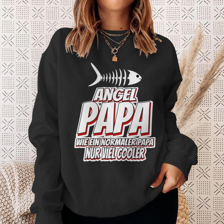 Angel Angler Papa Spruch Wie Ein Normaler Papa Nur Cooler Sweatshirt Geschenke für Sie