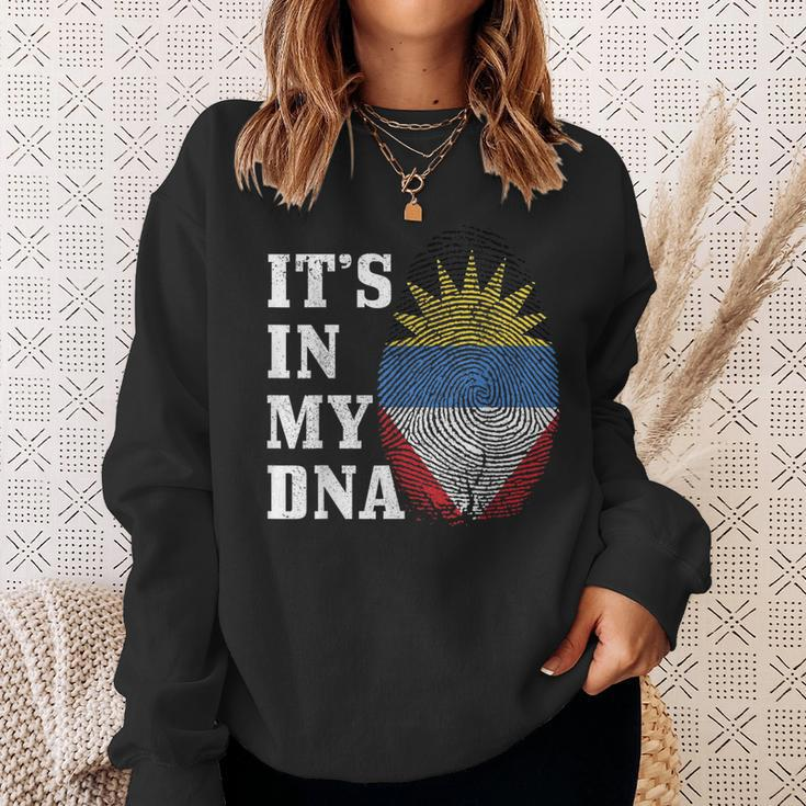 Antigua & Barbuda It's In My Dna Flag Pride Vintage Sweatshirt Gifts for Her