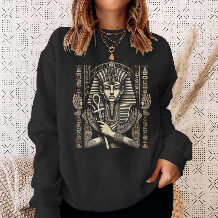 Antiker Ägyptischer Pharao Mit Ankh Und Kopfschmuck Sweatshirt Geschenke für Sie