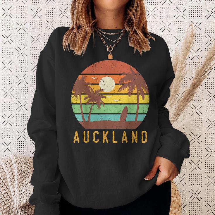 Auckland New Zealand Retro Surf Beach Vibe Vintage 70S Sweatshirt Gifts for Her