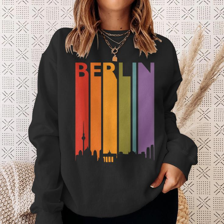 Berlin Skyline Retro Souvenir Vintage Berlin Sweatshirt Geschenke für Sie