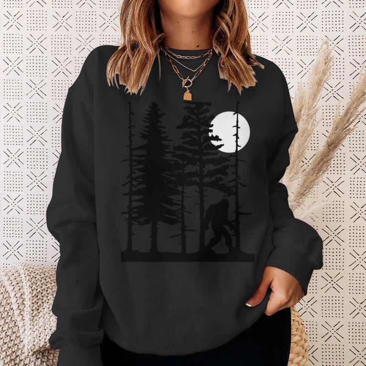 Bigfoot Hiding In Forest For Sasquatch Believers Sweatshirt Gifts for Her