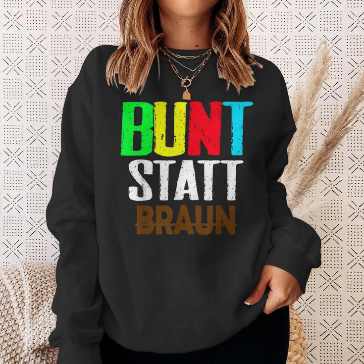 Bunt Statt Braun Sweatshirt, Farbblock-Schrift Design, Schwarzes Tee Geschenke für Sie