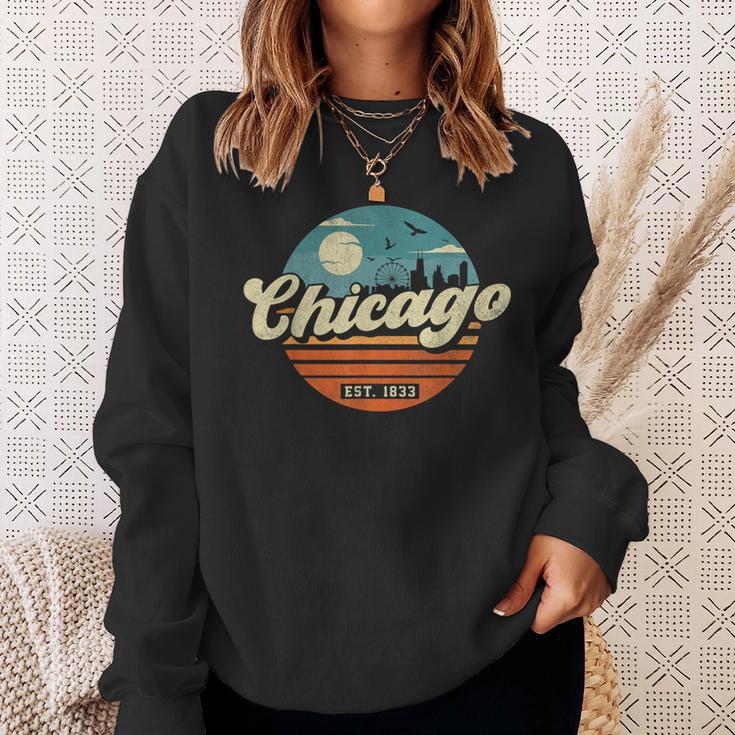 Chicago Illinois Retro Skyline Night Il Souvenirs Sweatshirt Gifts for Her