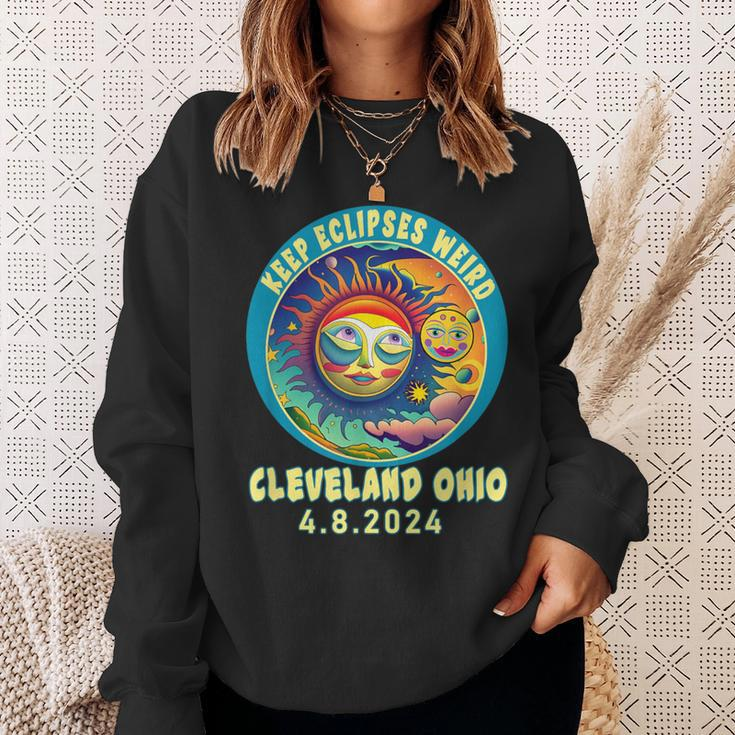 Cleveland Oh Solar Total Eclipse April 2024 Ohio Sweatshirt Gifts for Her