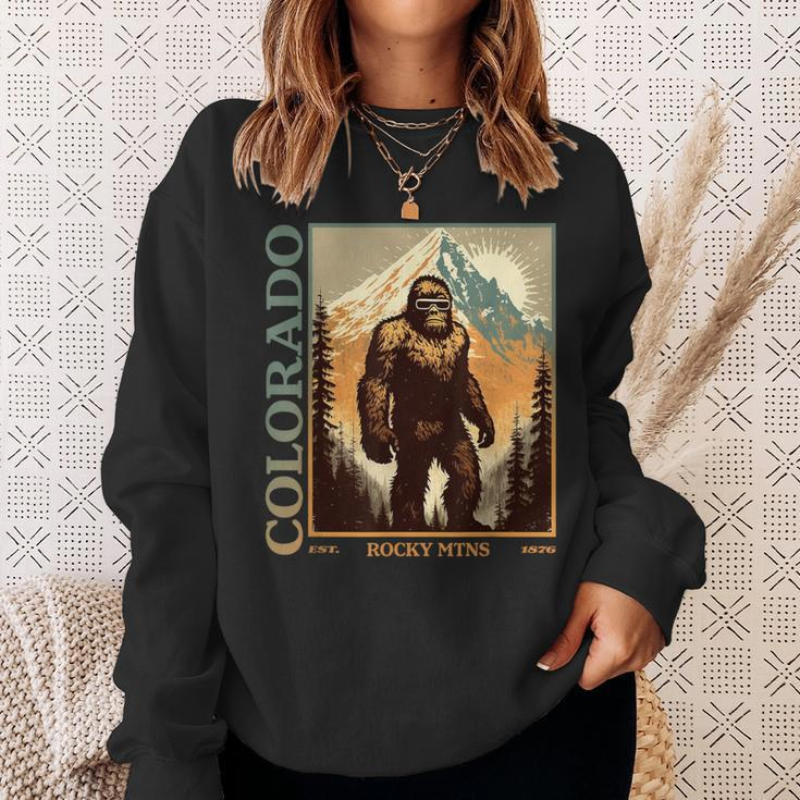 Colorado Mountain Bigfoot Retro Vintage 80S Sasquatch Sweatshirt Gifts for Her