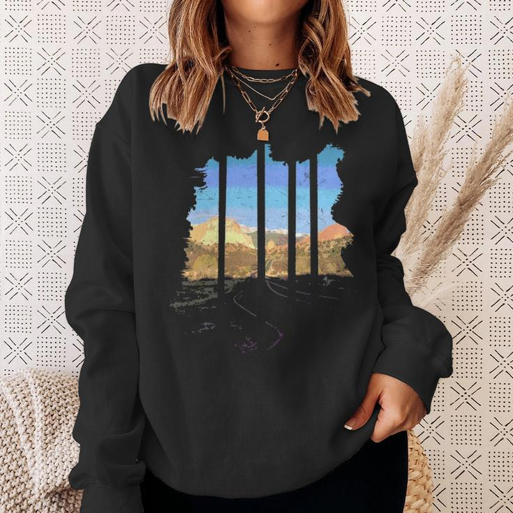 Colorado Rocky Mountains Garden Of The Gods Sweatshirt Gifts for Her