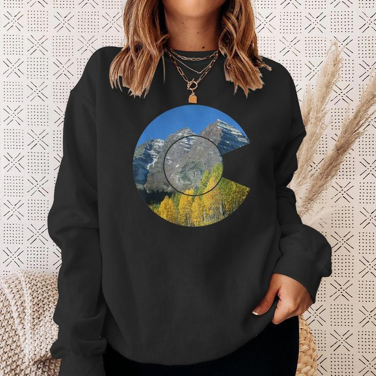 Cool Colorado State Flag Aspen Maroon Bells Sweatshirt Gifts for Her