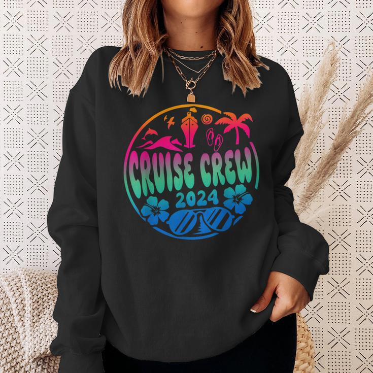 Cruisin Crew 2024 Cruise Family Friends Vacation Matching Sweatshirt Gifts for Her
